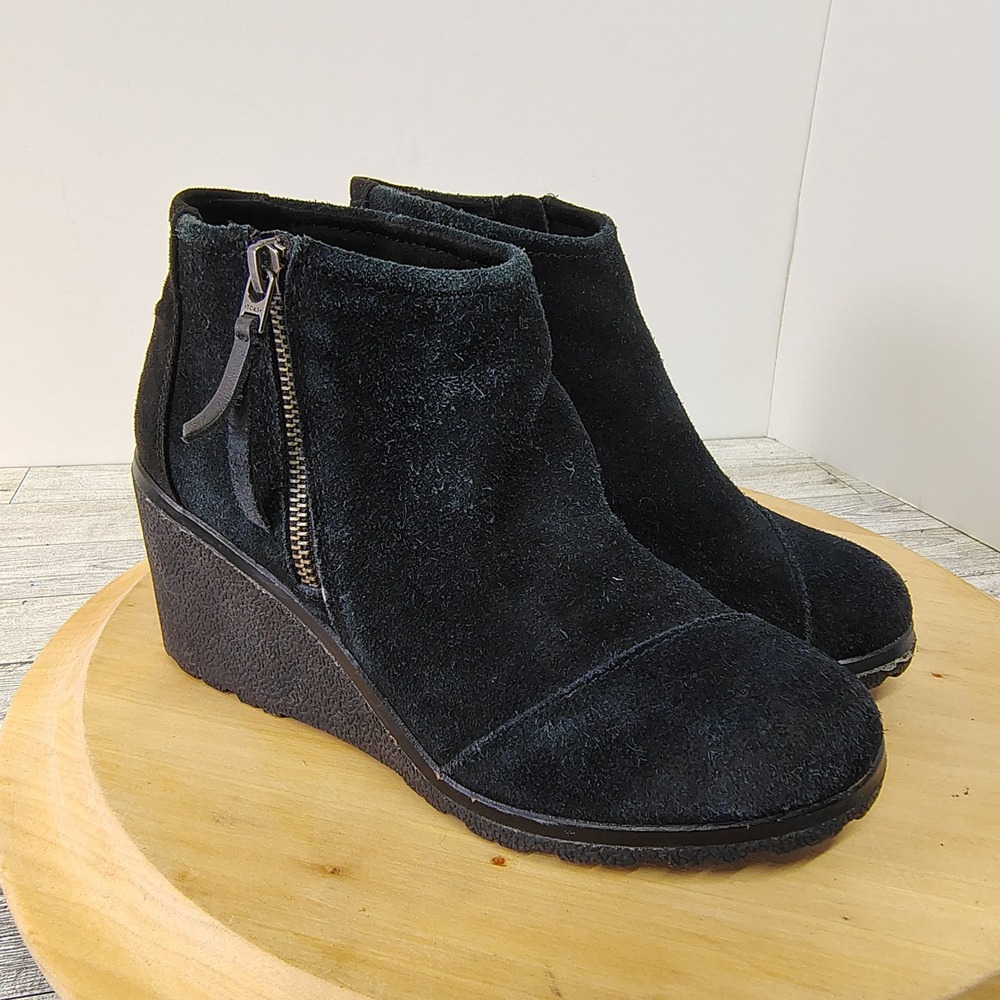 TOMS Black Suede 3" Wedge Ankle Bootie Side Zip Black Casual Shoes Womens 6.5
